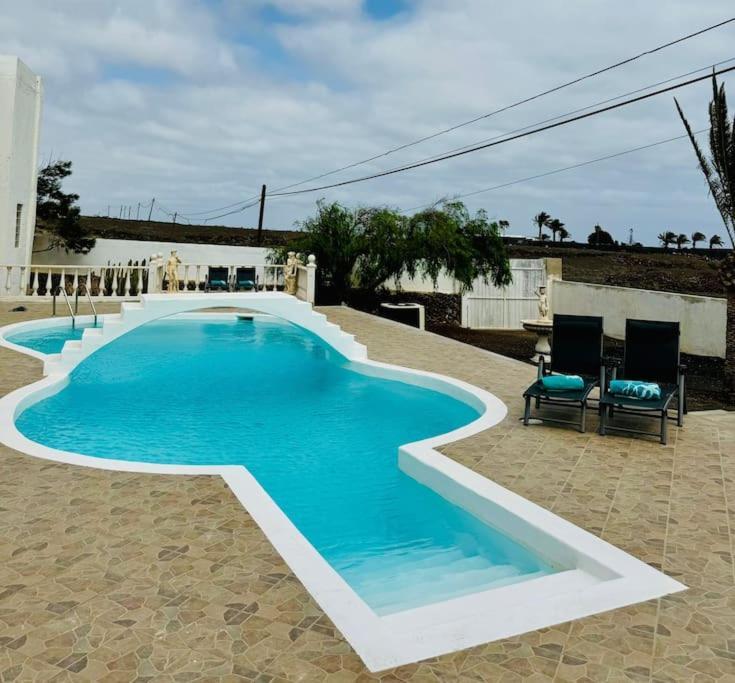 Piedranegra Villa